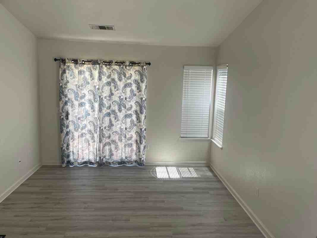 1424 Santander Ct - Photo 5 of 6