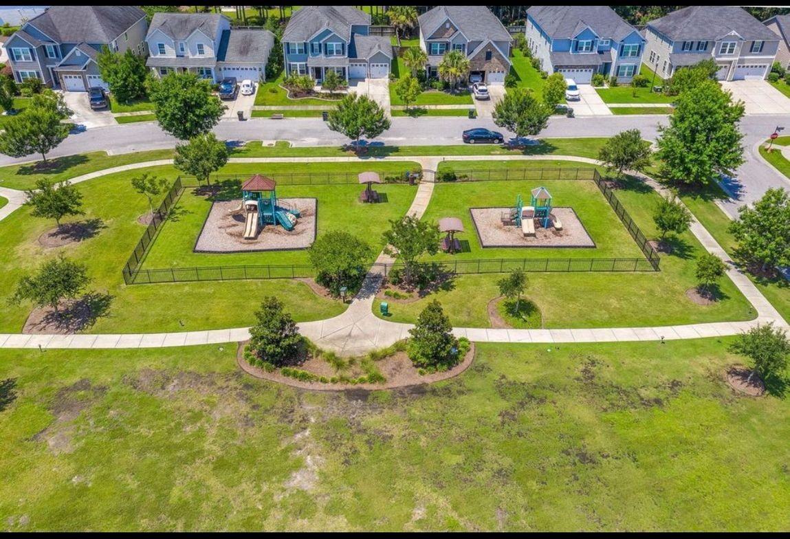 460 Whispering Breeze Ln - Photo 6 of 13