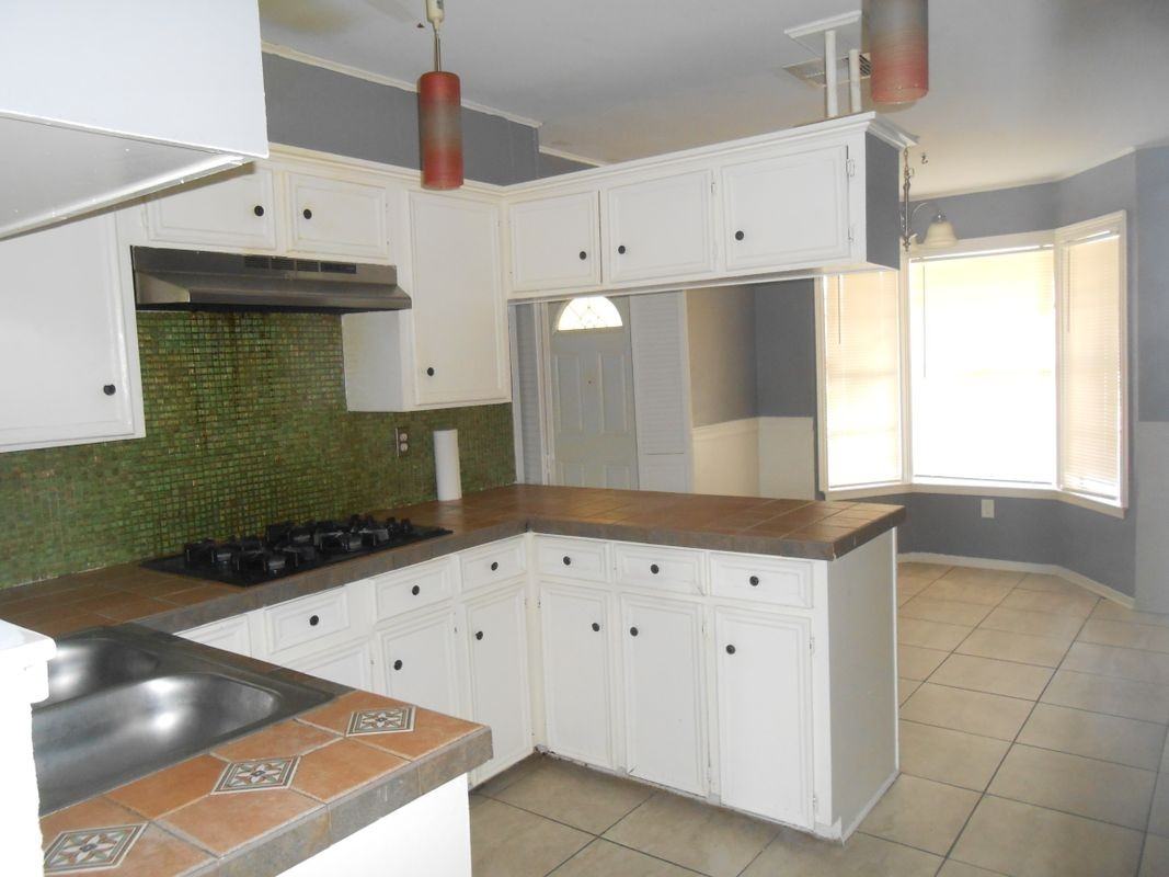 14503 Alrover St - Photo 6 of 12