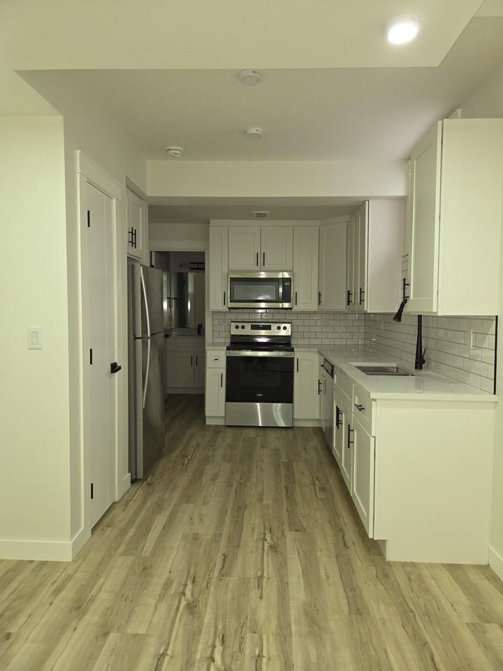 622 Delainey Road - Photo 3 of 12