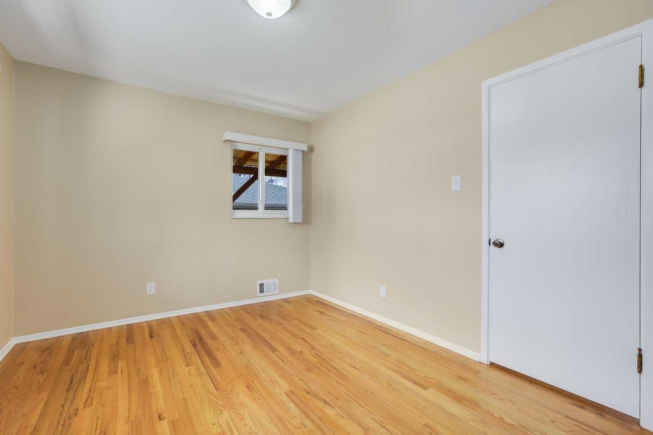 3225 S Newton St - Photo 4 of 45