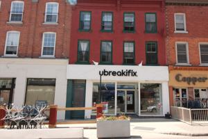 featured image of 236 Princess St