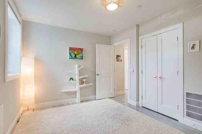233 Seaton Pl Ne #8 - Photo 7 of 50