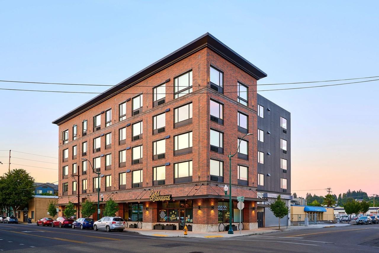 Market Flats Apartment Building - Photo 6 of 40