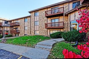 featured image of 1711 1711/1715 N 73rd St