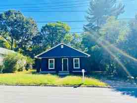 920 Logan St - Photo 1 of 1