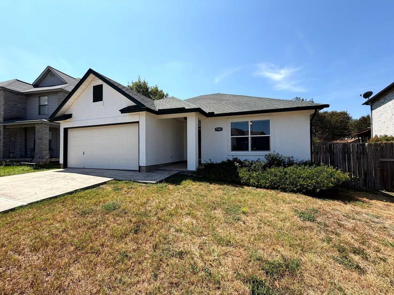 7906 Swindow Cir - Photo 2 of 19