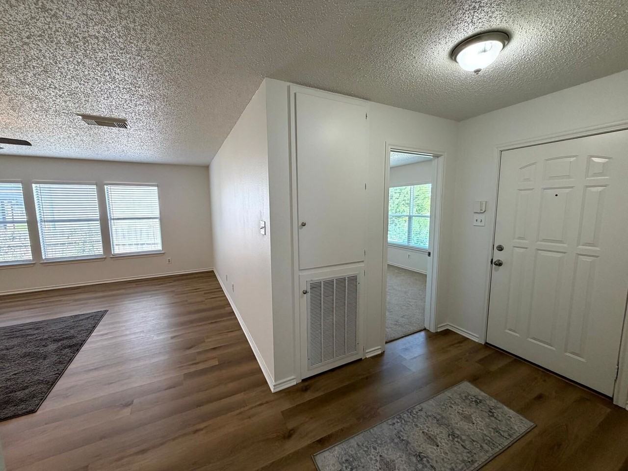 7906 Swindow Cir - Photo 5 of 19