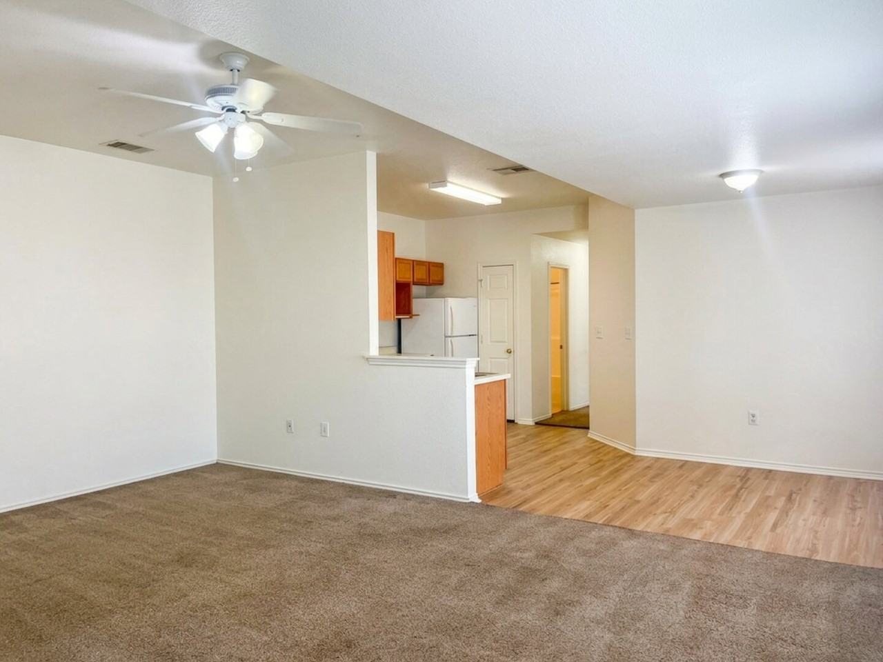 15418 Kamary Ln - Photo 4 of 19