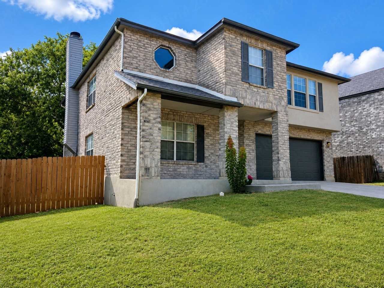 7306 Daulton Rdg - Photo 2 of 20