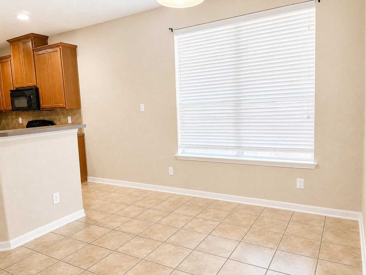 2342 Jarve Vly - Photo 7 of 16
