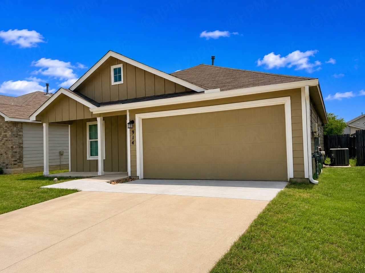 914 Albatross Way - Photo 4 of 14