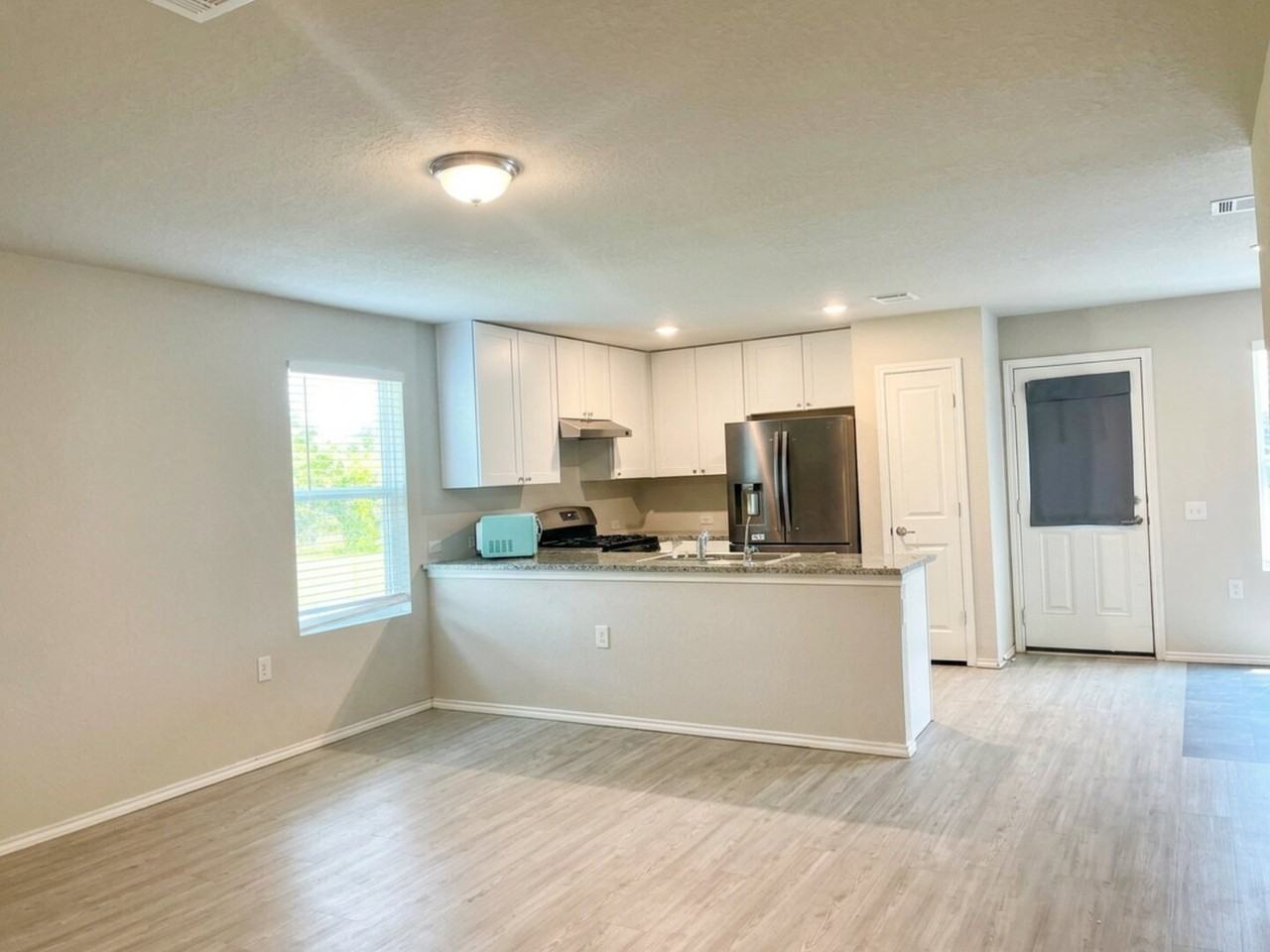 914 Albatross Way - Photo 6 of 14