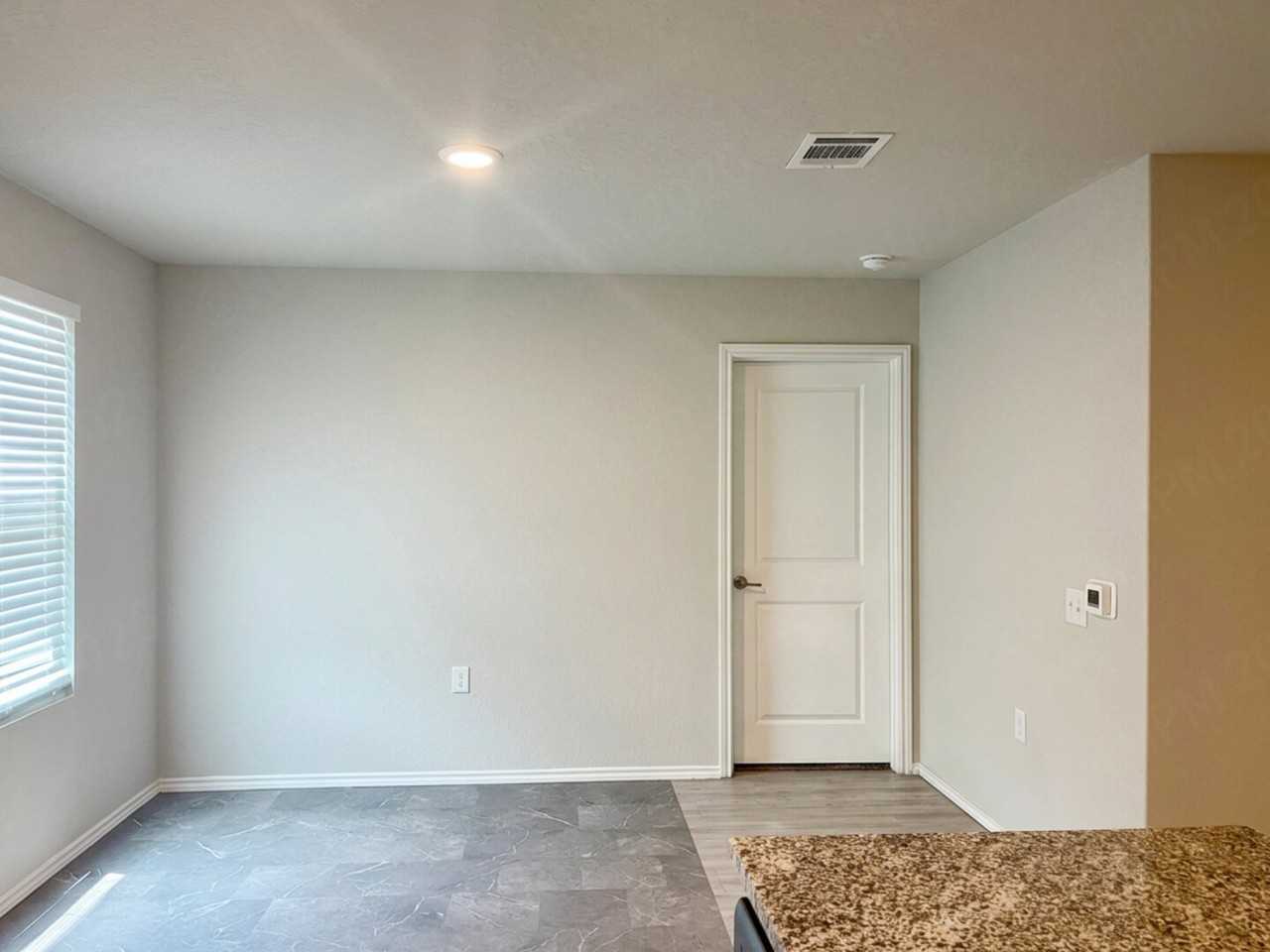914 Albatross Way - Photo 7 of 14