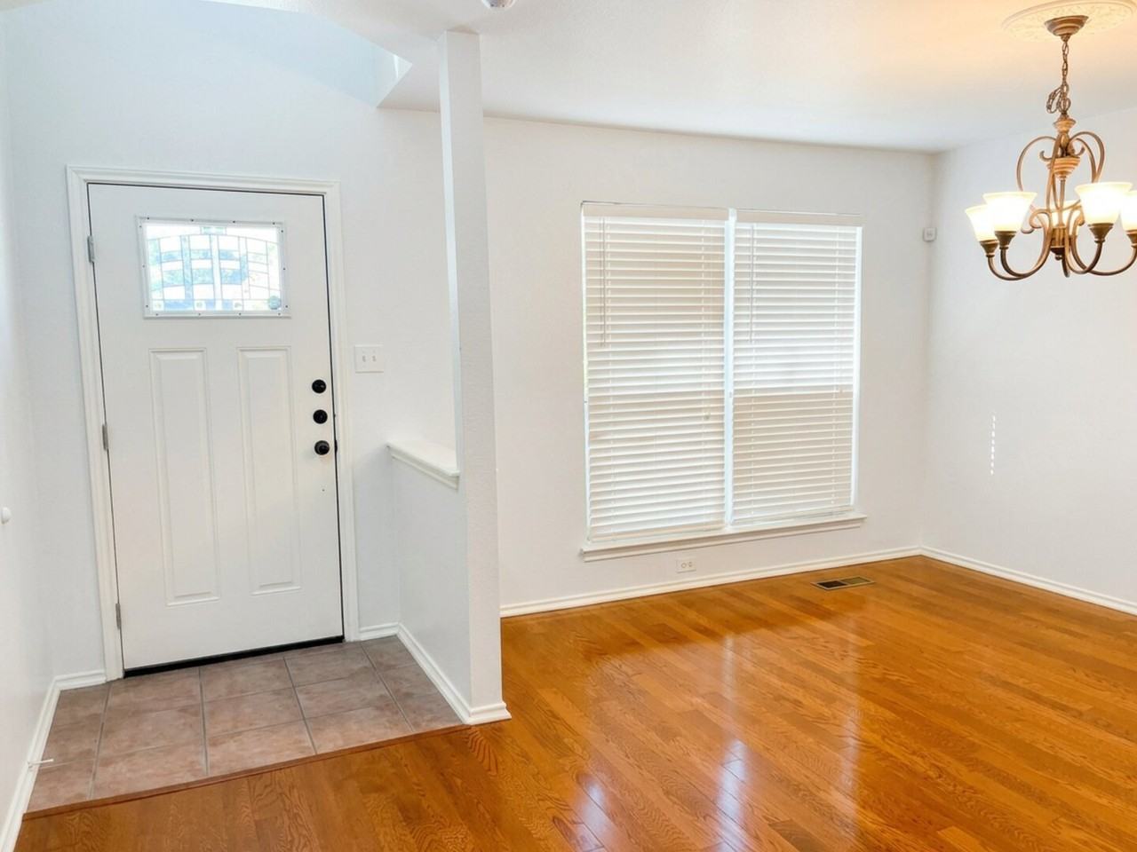 9023 Pinseeker - Photo 4 of 18