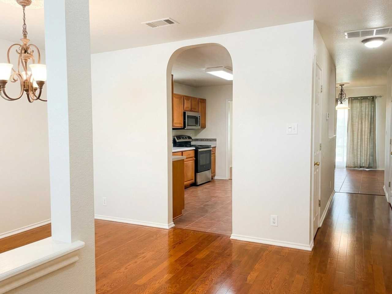 9023 Pinseeker - Photo 5 of 18