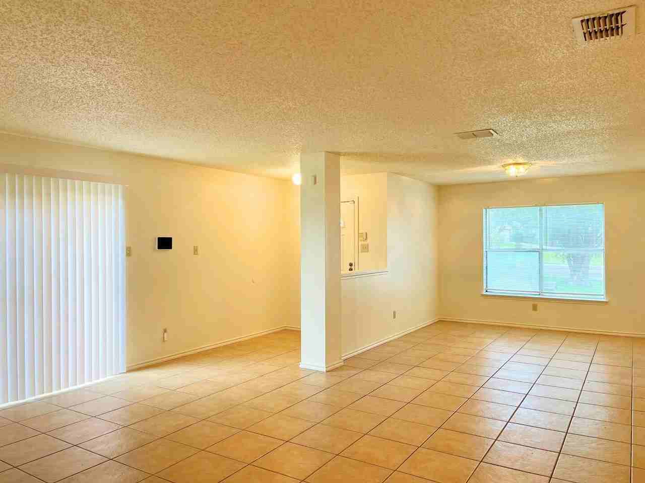 8206 Longhorn Ridge Dr - Photo 5 of 17