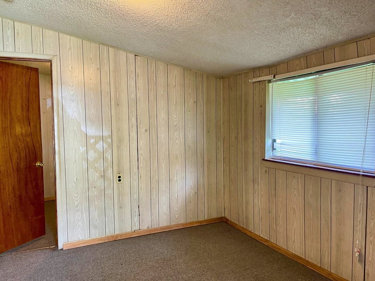 746 Gulf - Photo 4 of 10