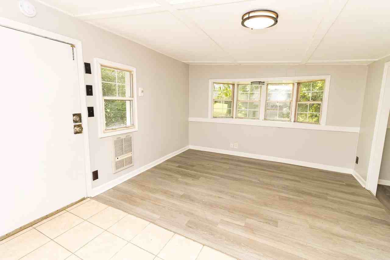 2609 14th Ave #4 - Photo 2 of 10