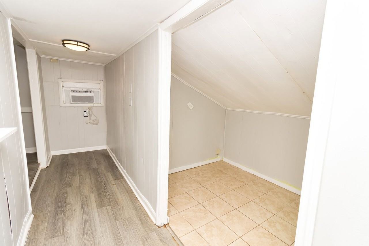 2609 14th Ave #4 - Photo 5 of 10
