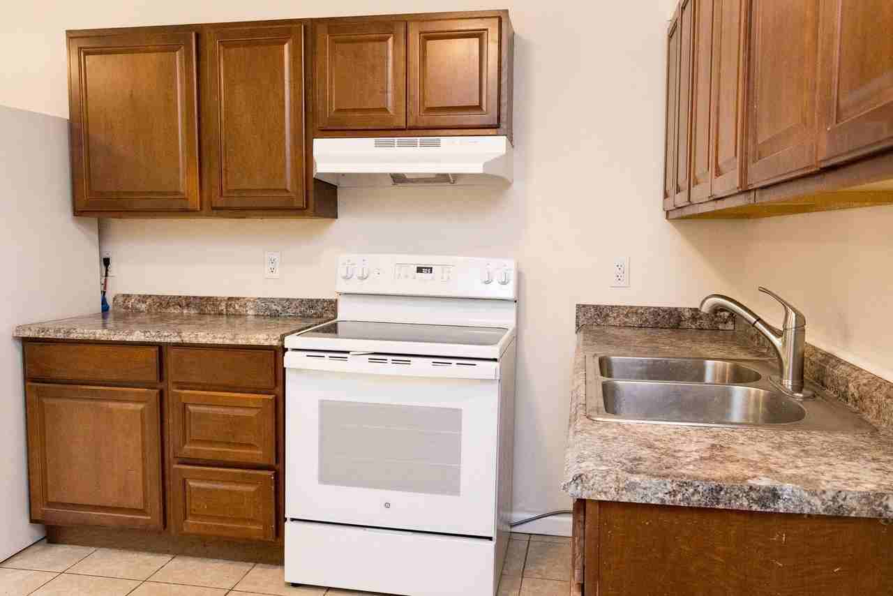 2410 Hickory Valley Rd #2410 - Photo 6 of 16