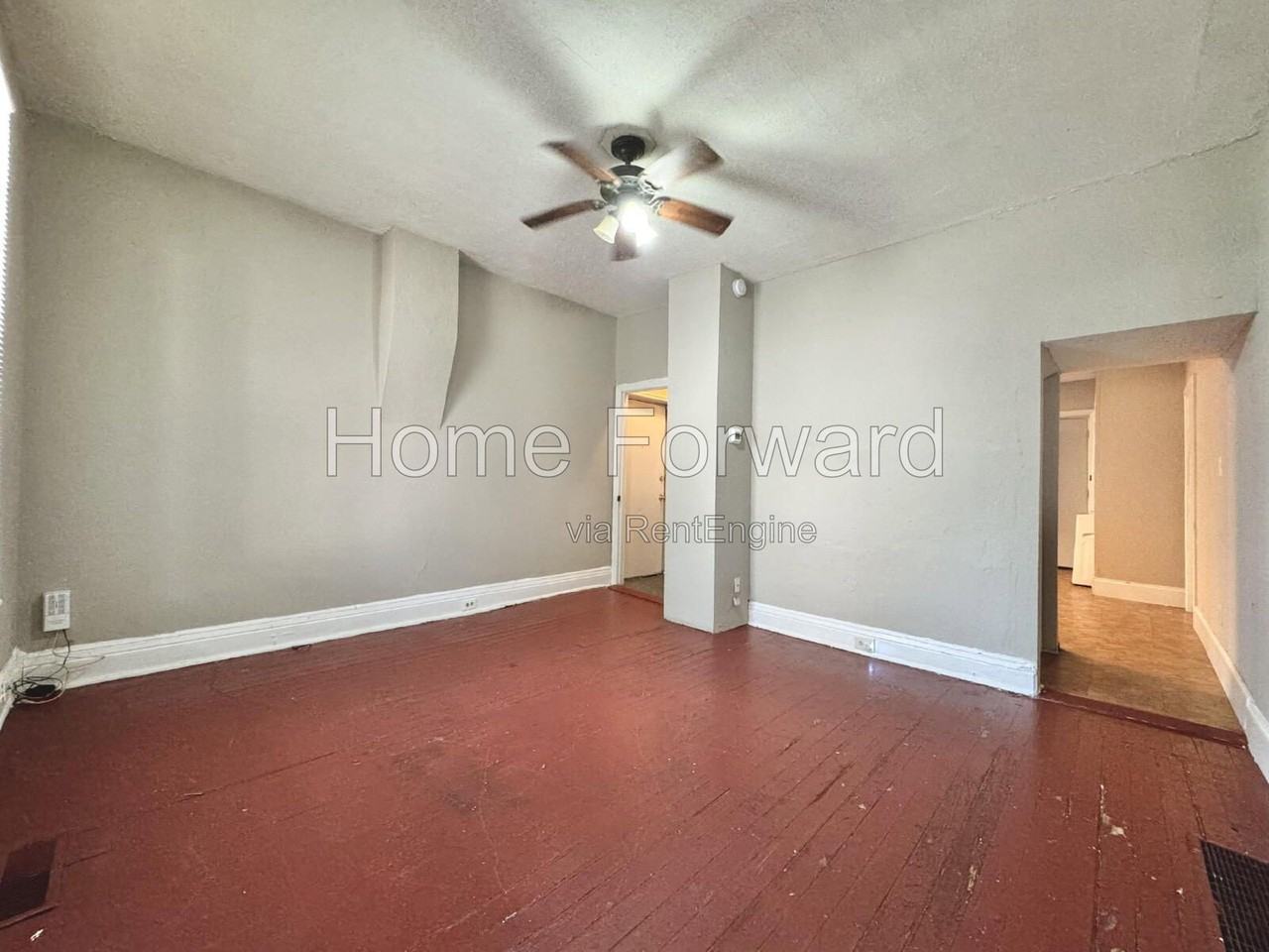 110 Hagerman Ct - Photo 4 of 21