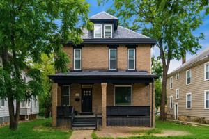 featured image of 319 E 17th Ave