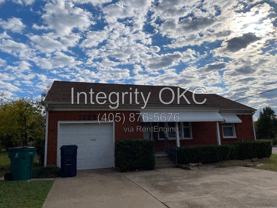 3700 N Drexel Blvd - Photo 1 of 1