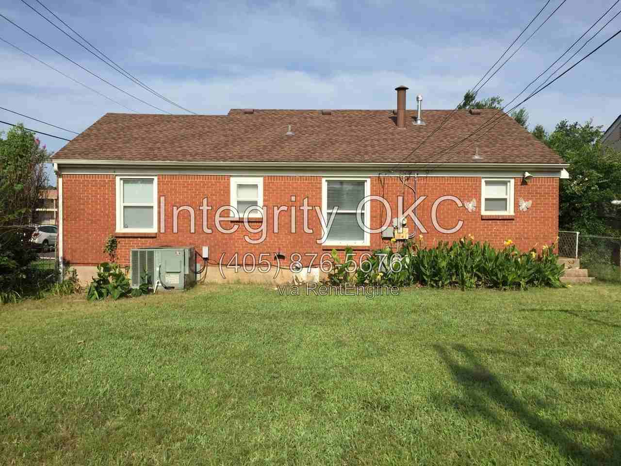 3700 N Drexel Blvd - Photo 5 of 25