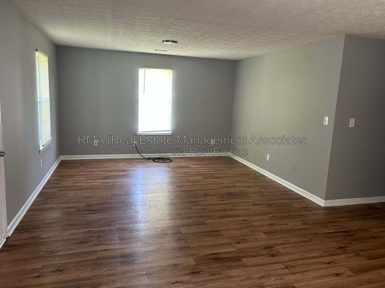 816 Lane St - Photo 4 of 8