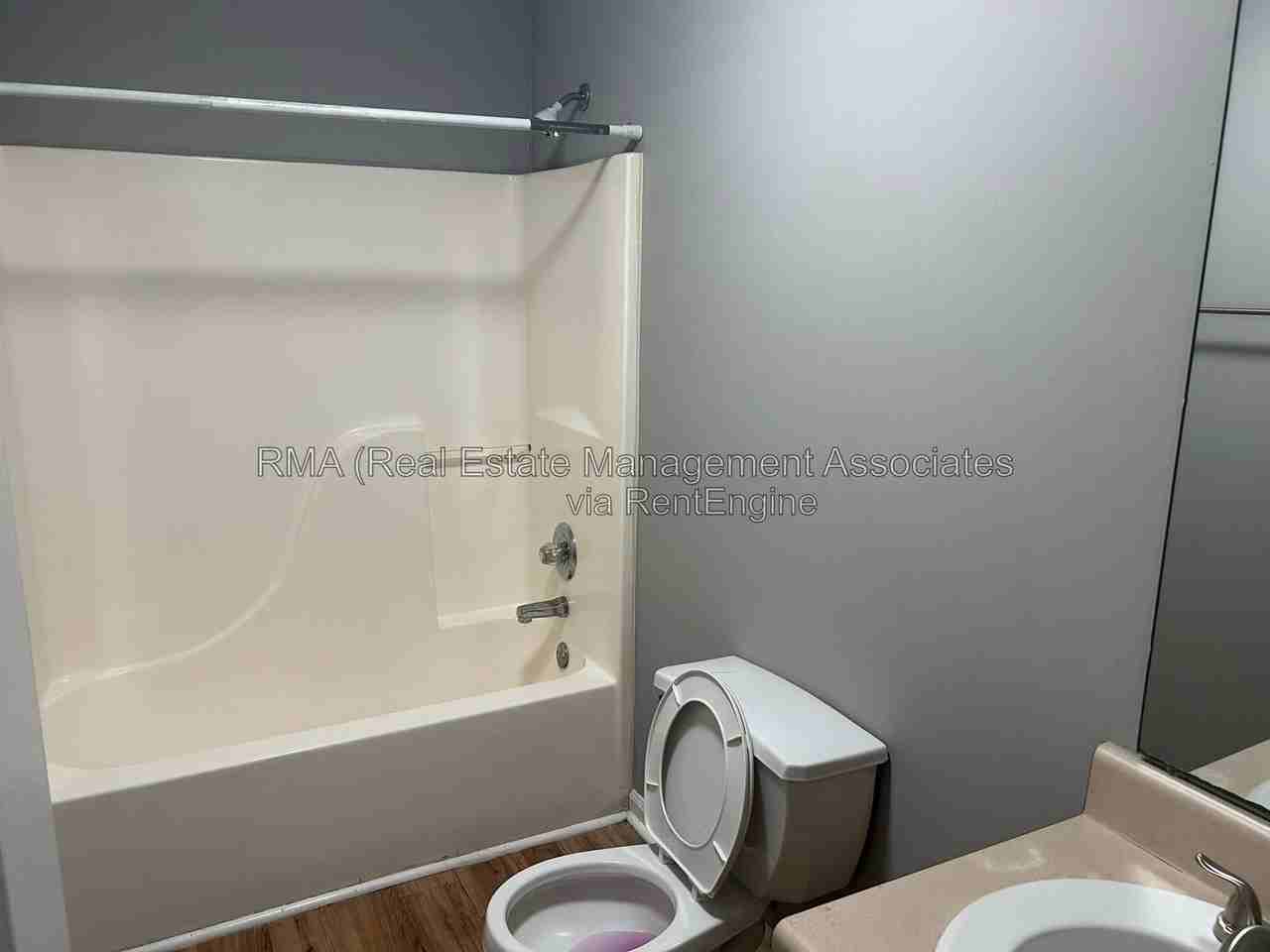 816 Lane St - Photo 5 of 8