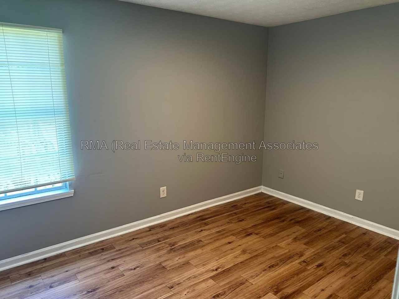 816 Lane St - Photo 6 of 8