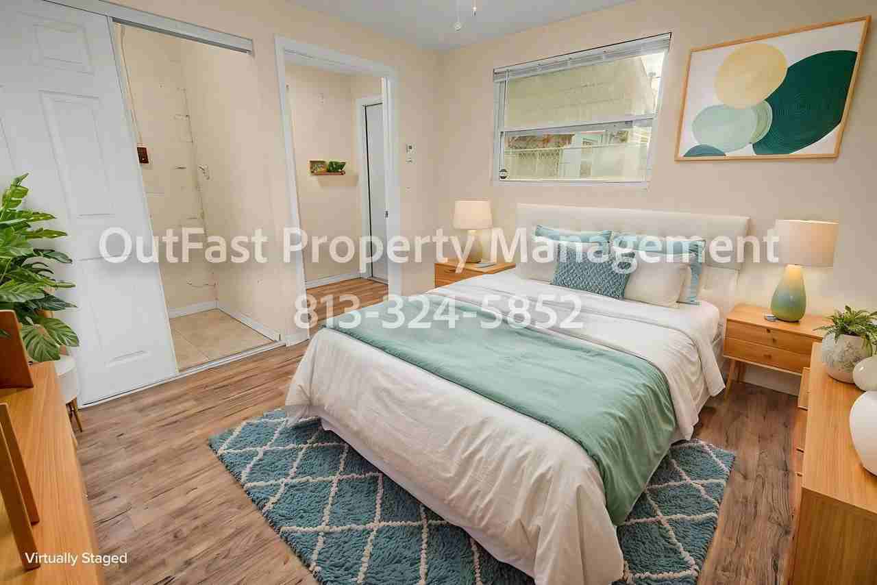 4810 Haines Rd N - Photo 6 of 47