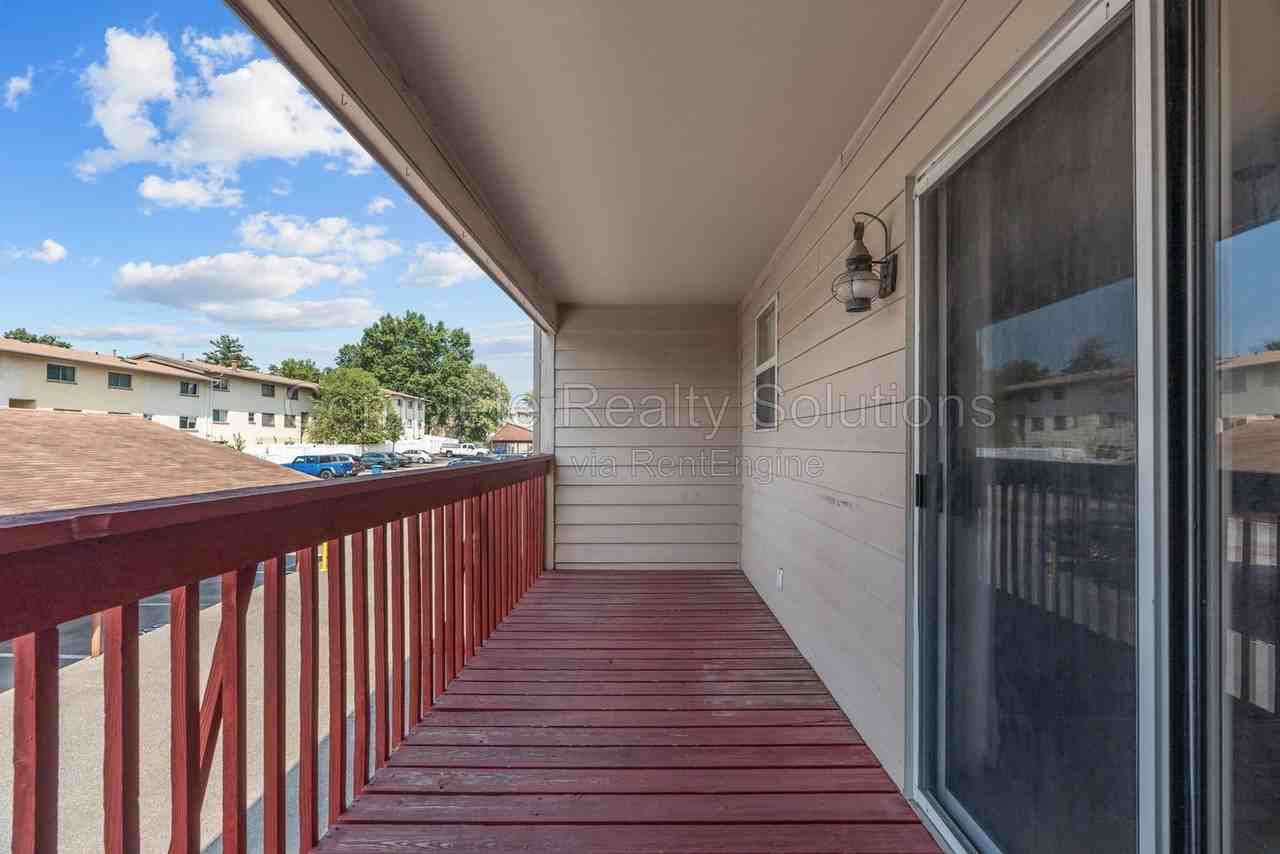 254 Carmel Woods Dr - Photo 6 of 40