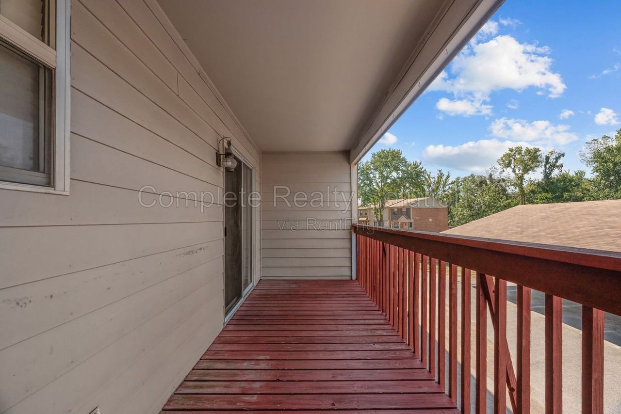 254 Carmel Woods Dr - Photo 7 of 40
