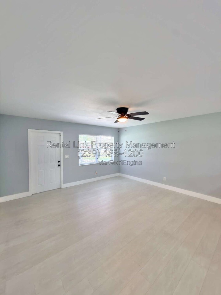 13926 Matanzas Dr - Photo 3 of 41