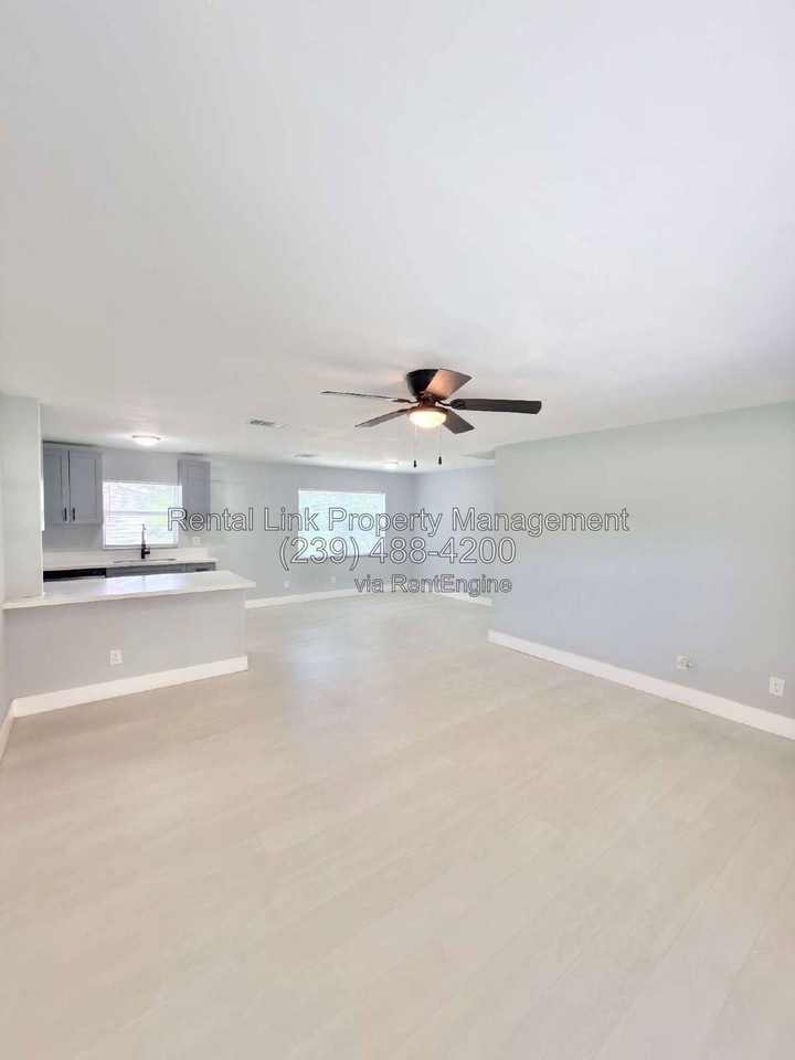 13926 Matanzas Dr - Photo 7 of 41