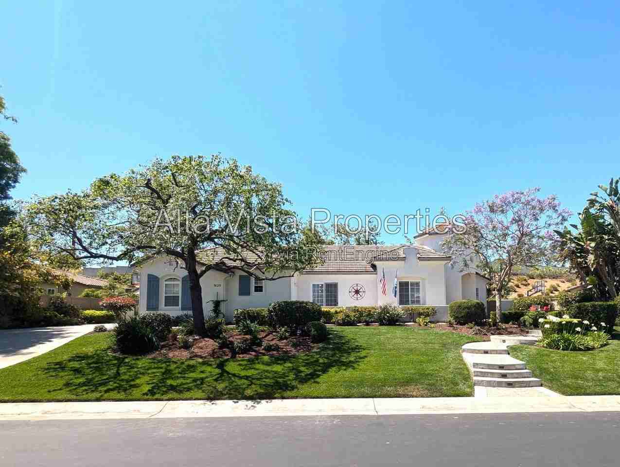 9129 White Alder Ct - Photo 4 of 44