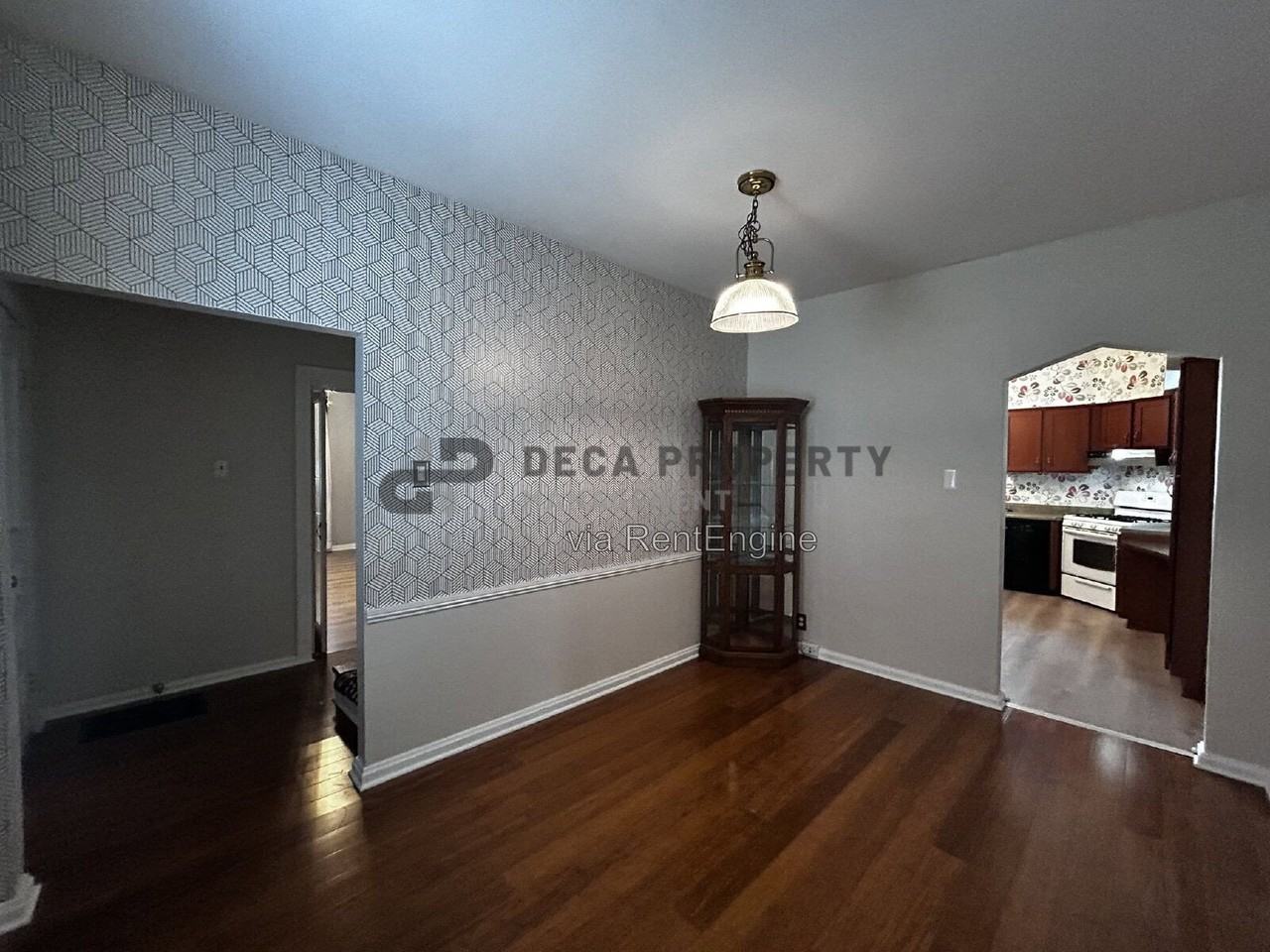 9901 Arthur Ln - Photo 5 of 24