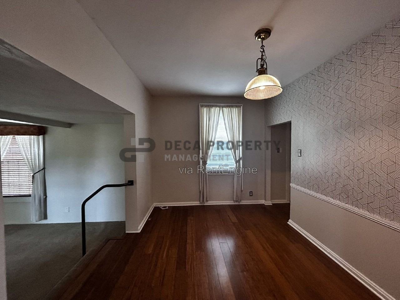 9901 Arthur Ln - Photo 6 of 24