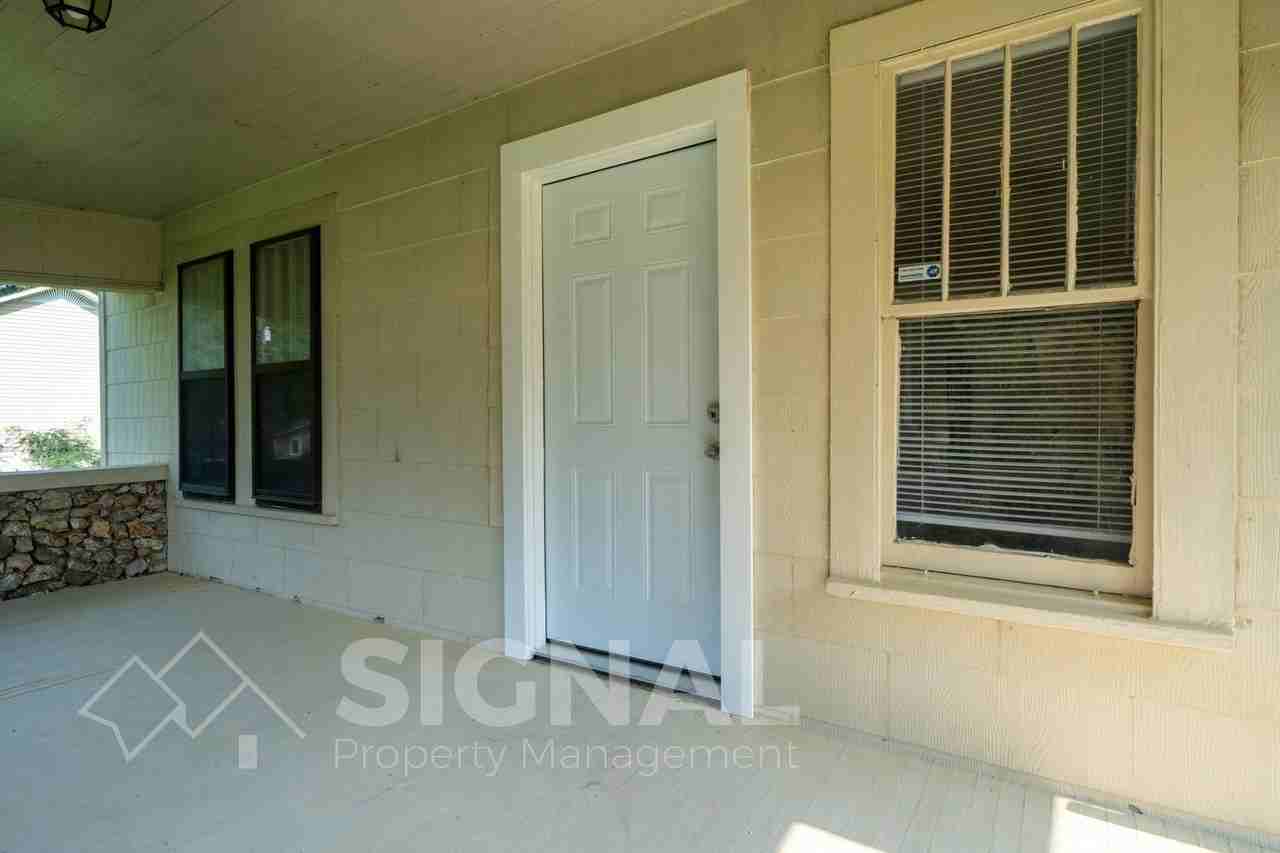 104 21st Ave Nw - Photo 4 of 26