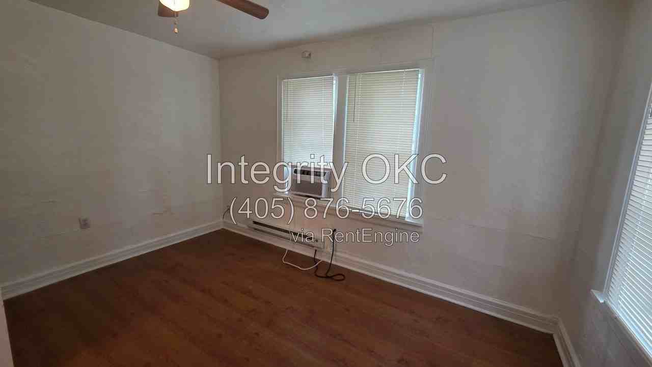 815 N Brauer Ave #3 - Photo 4 of 21