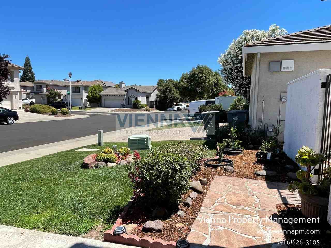 5311 Delta Dr - Photo 3 of 26