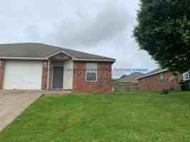 featured image of 226 Graystone Cir