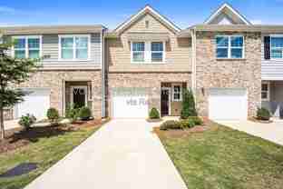 544 Magnolia Cir - Photo 1 of 1