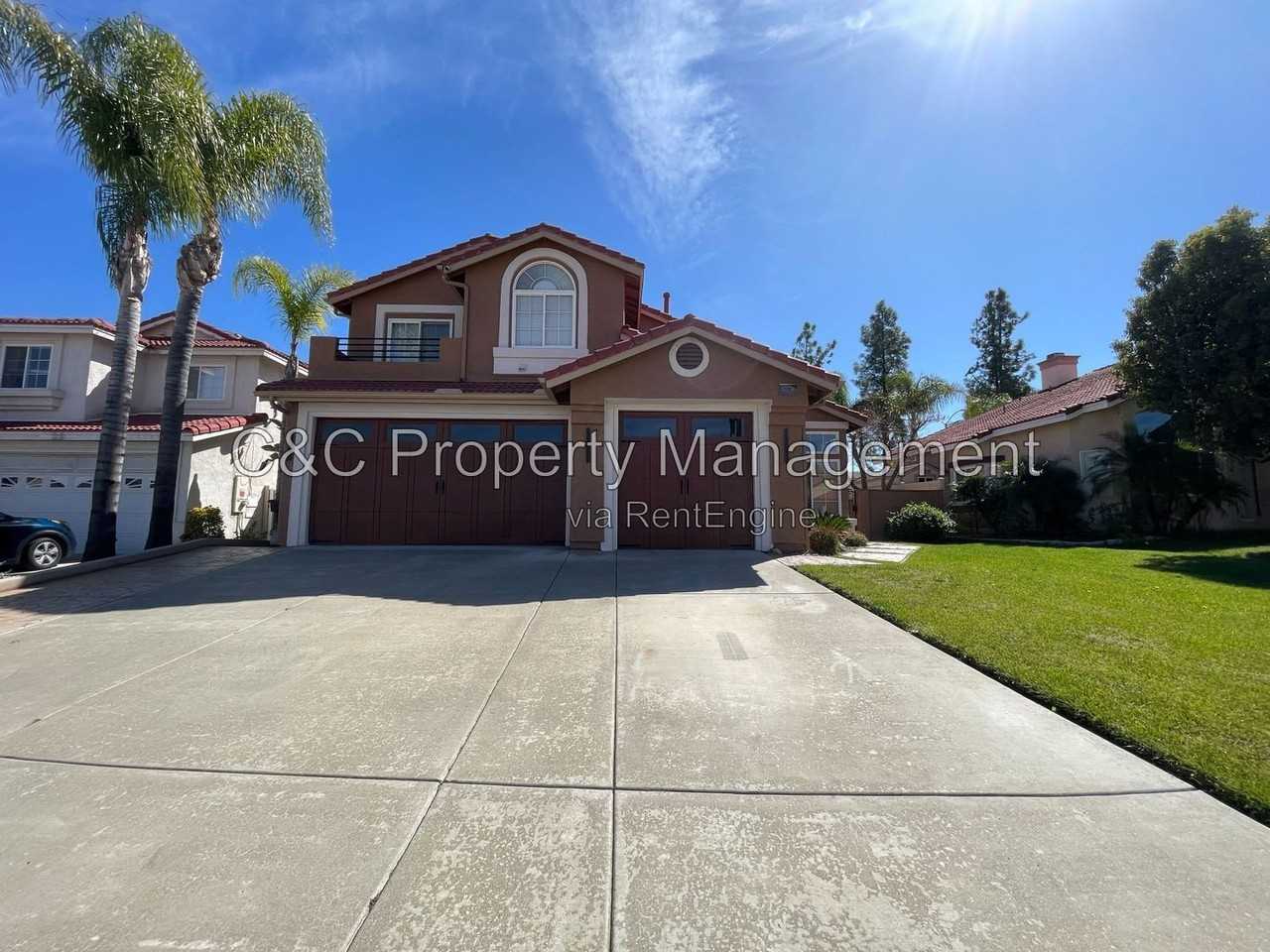 32736 Hislop Way