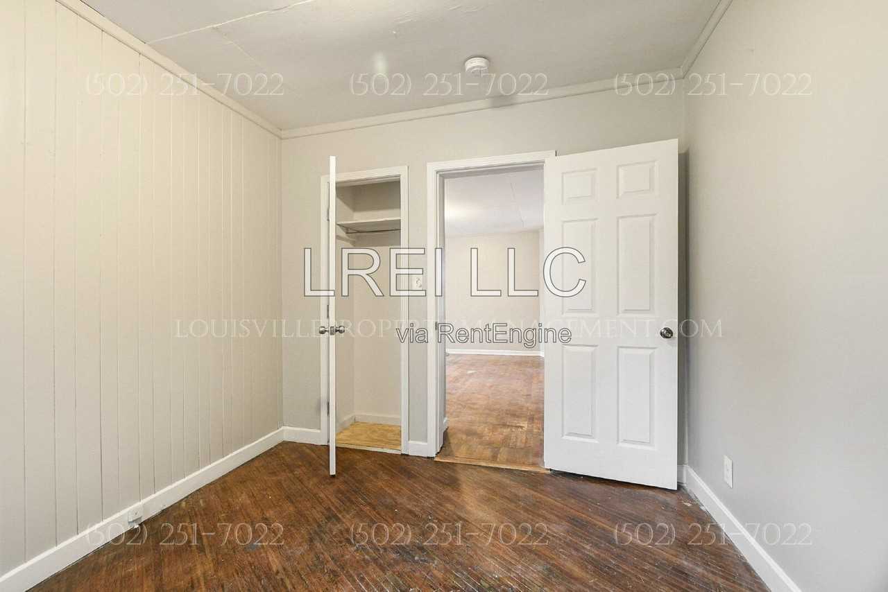 1747 E Oak St #1 - Photo 6 of 30
