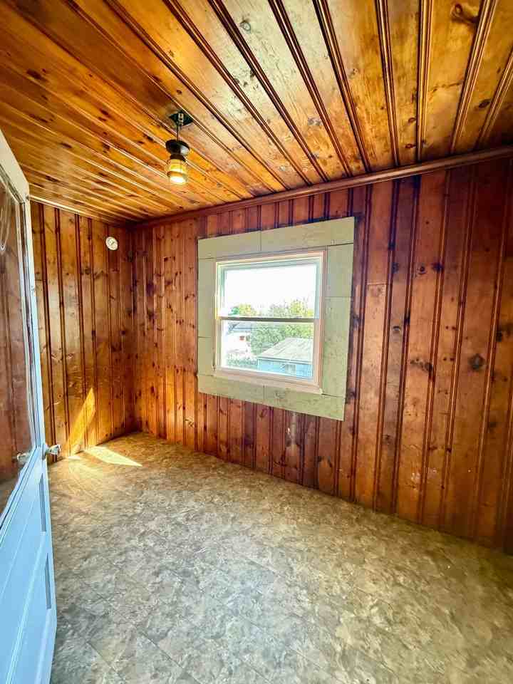 634 E King St #2 - Photo 6 of 19