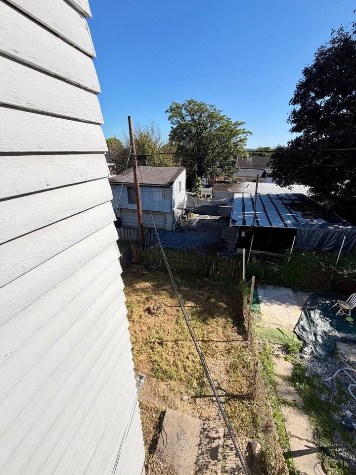 634 E King St #2 - Photo 7 of 19