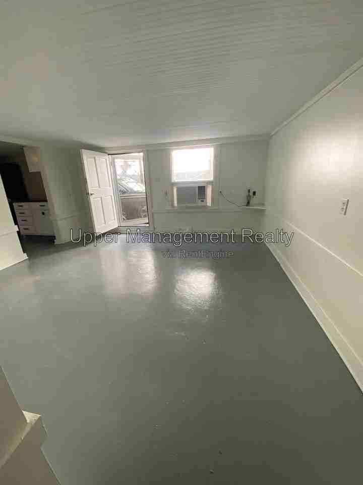 1519 Pine St - Photo 6 of 8